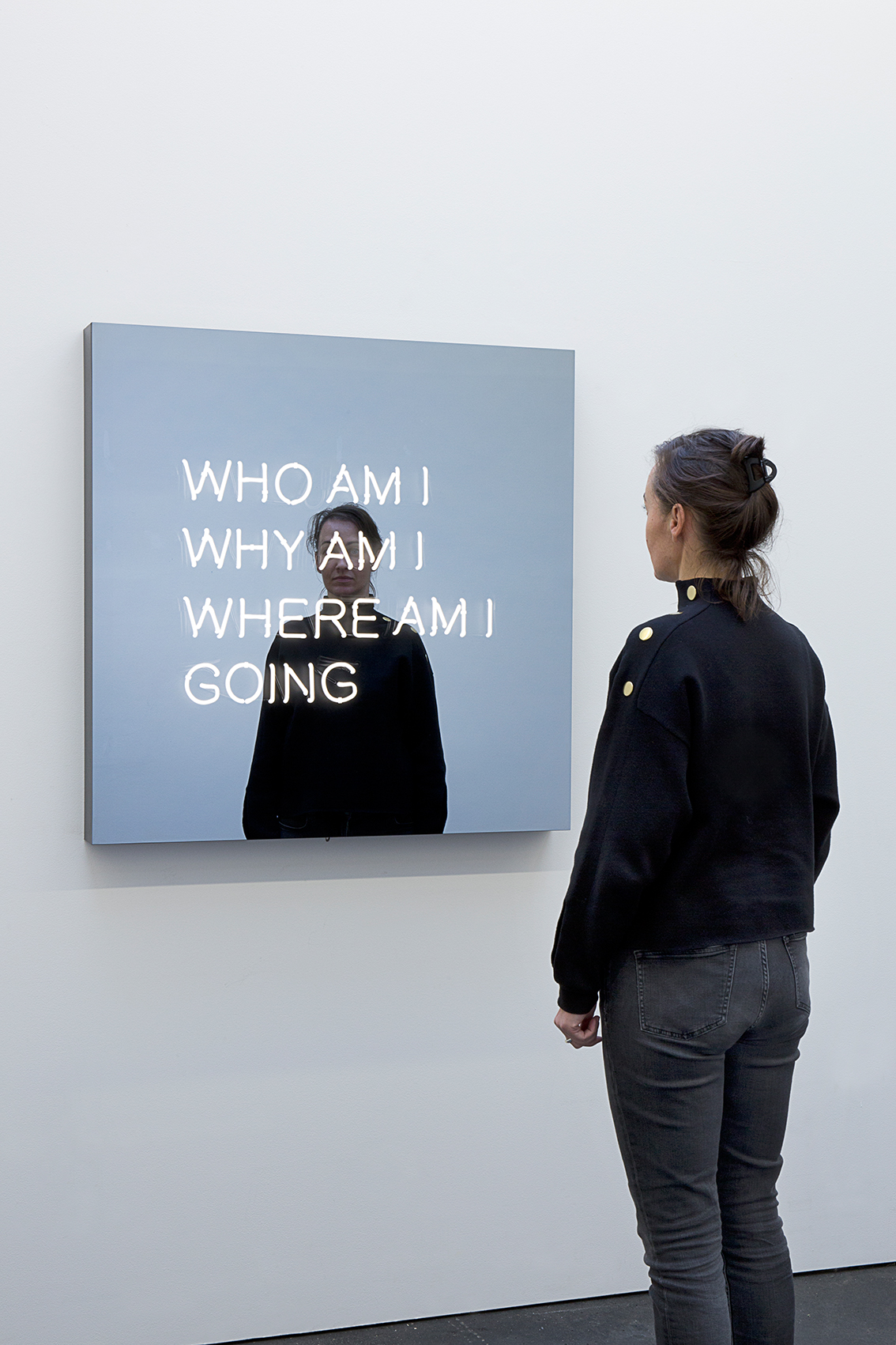 work fullscreen picture